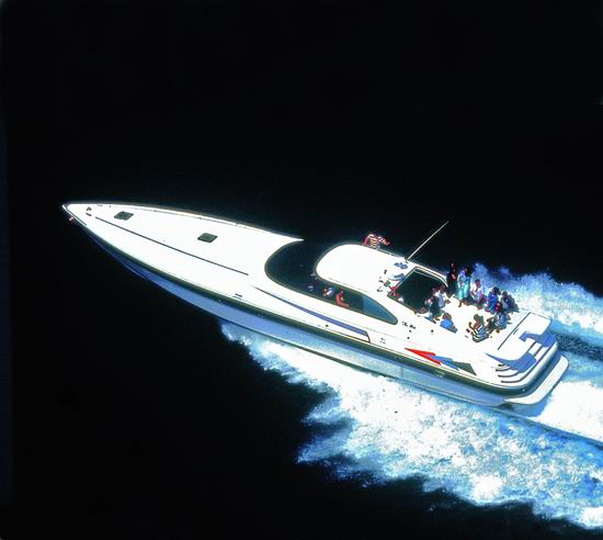 乔治亚罗：为设计而生：从汽车到游艇